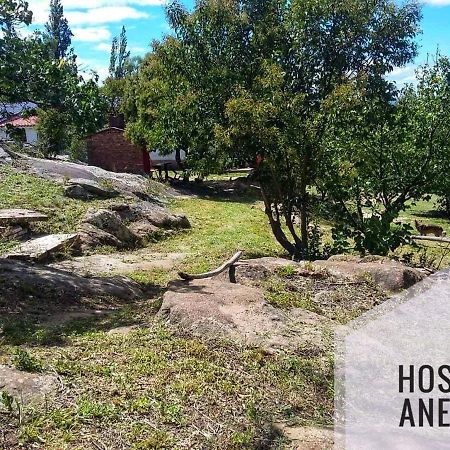 Hostel Aneley Tanti Buitenkant foto