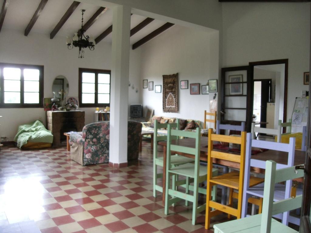 Hostel Aneley Tanti Buitenkant foto