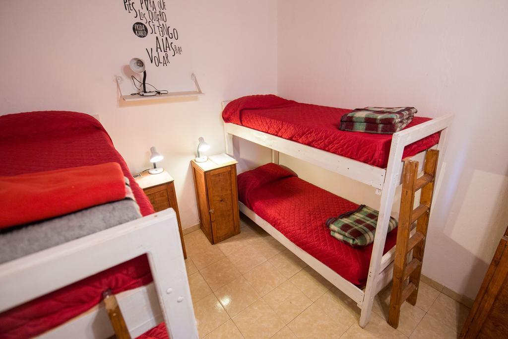 Hostel Aneley Tanti Buitenkant foto