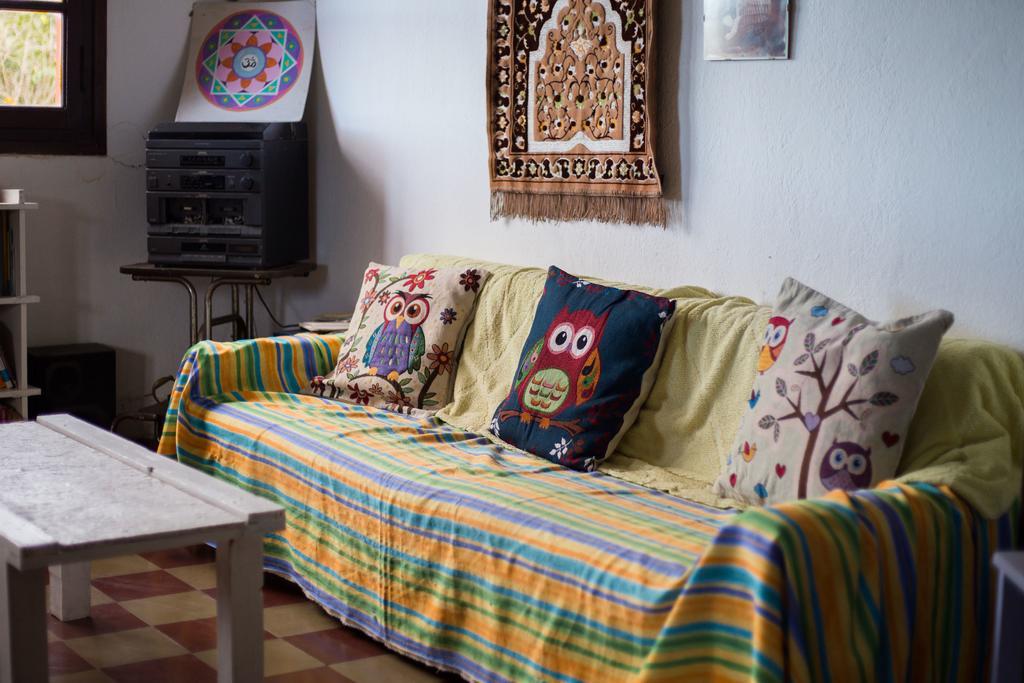 Hostel Aneley Tanti Buitenkant foto